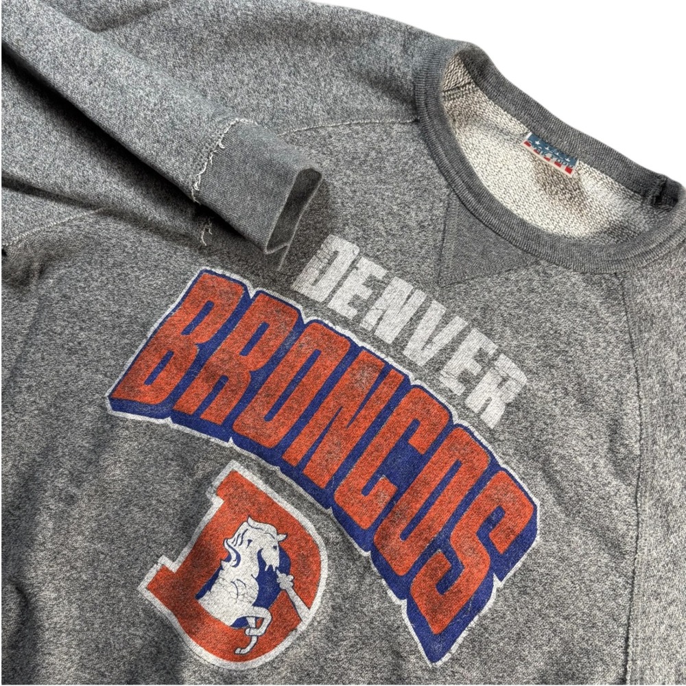 VTG Junk Food Denver‎ Broncos Gray Crew Neck Sweatshirt Mens Large Mile High